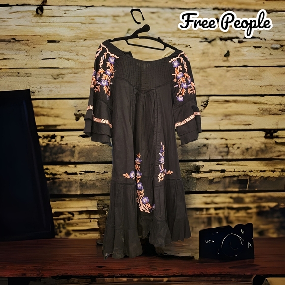 Free People Mini Size S - Picture 2 of 6